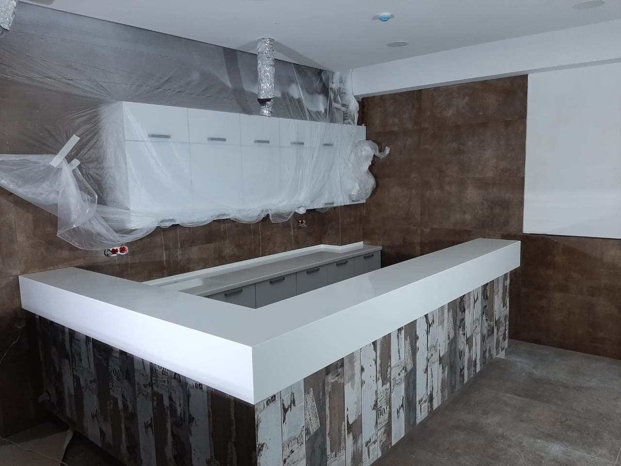 Производство столешниц из акрилового и кварцевого камня ставрополь